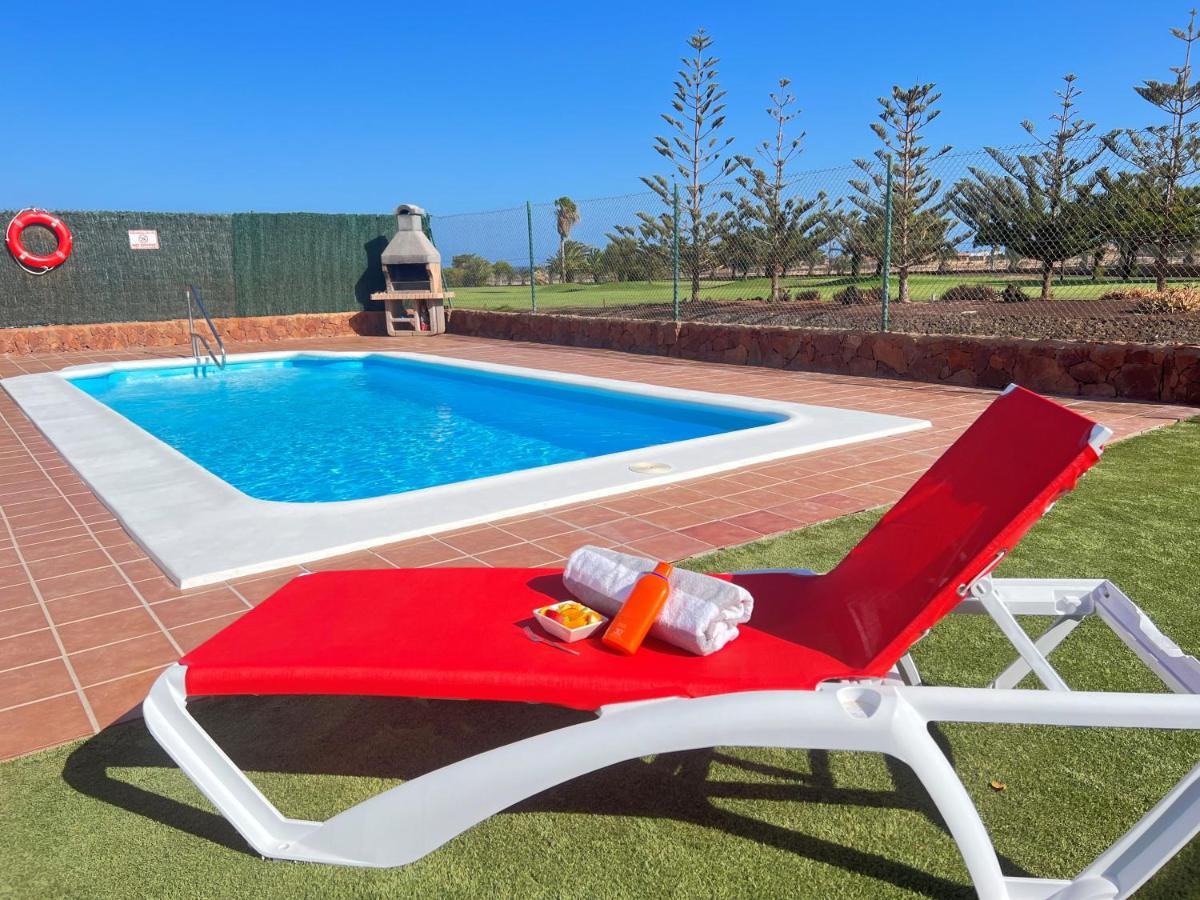Villa Eva - New To The Market, Fully Refurbished Licensed Villa - Private Pool Caleta De Fuste Bagian luar foto